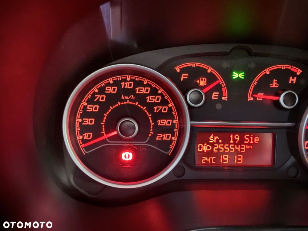 Fiat Doblo - 8