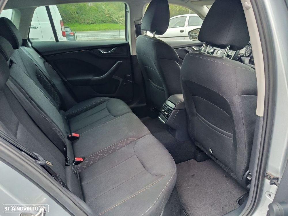 Skoda Scala 1.0 TSI Style - 37