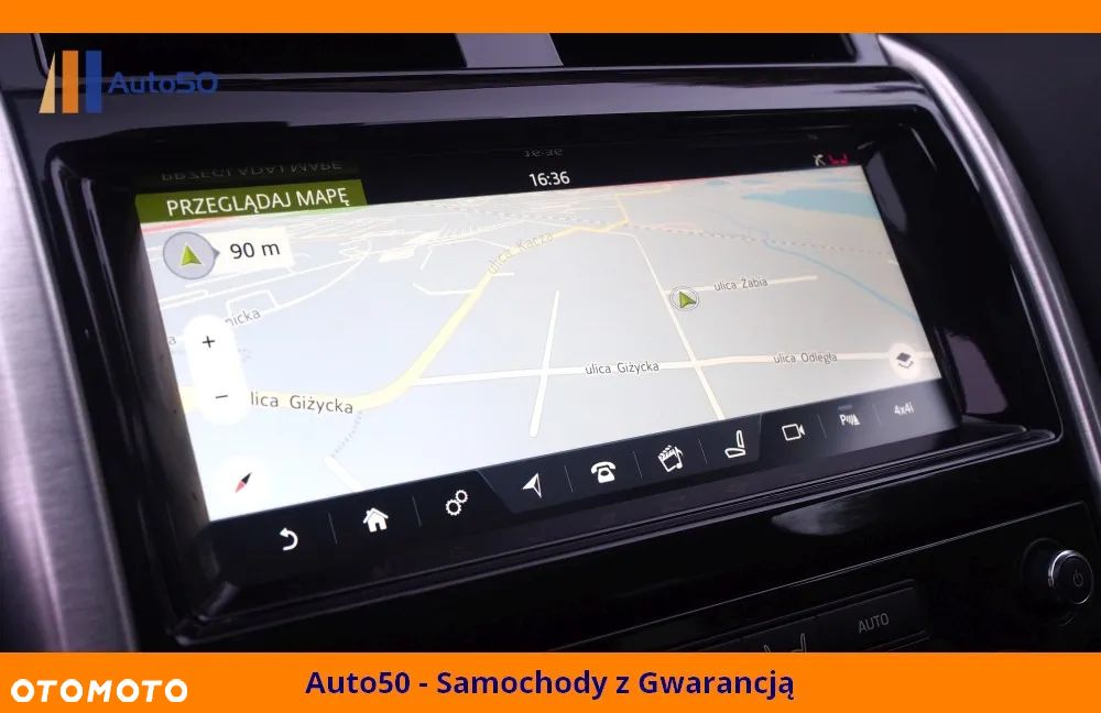 Land Rover Discovery V 2.0 SD4 HSE - 28