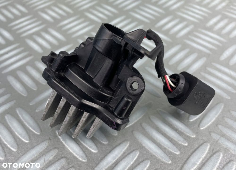 90118048 moduł sterownik przetwornica lampy lewej LED DRL jeż VW ARTEON 3G - 4