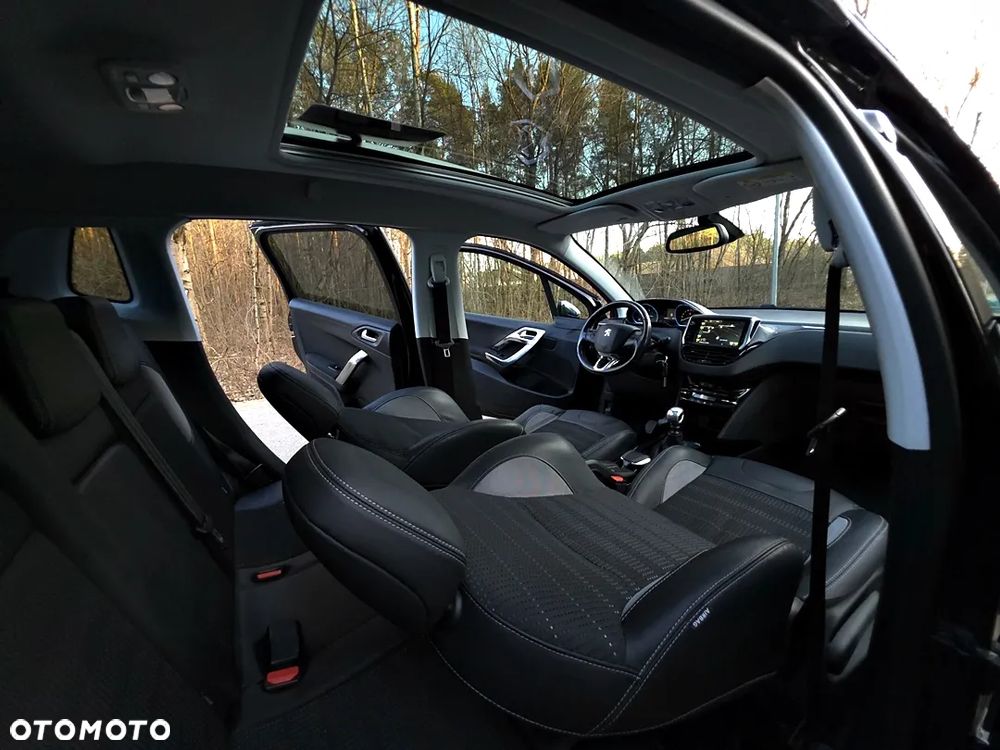 Peugeot 2008 BlueHDi FAP 120 STOP & START Allure - 37