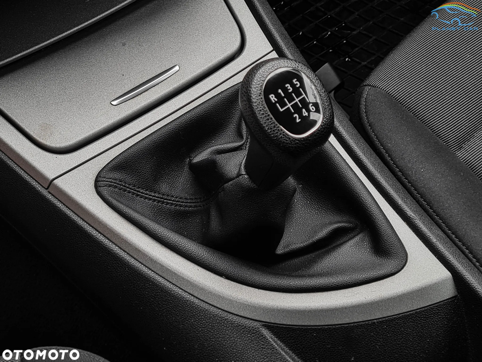 BMW Seria 1 118d DPF - 35