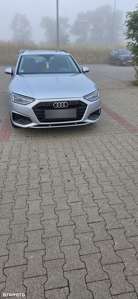 Audi A4 Avant 30 TDI mHEV S tronic - 1