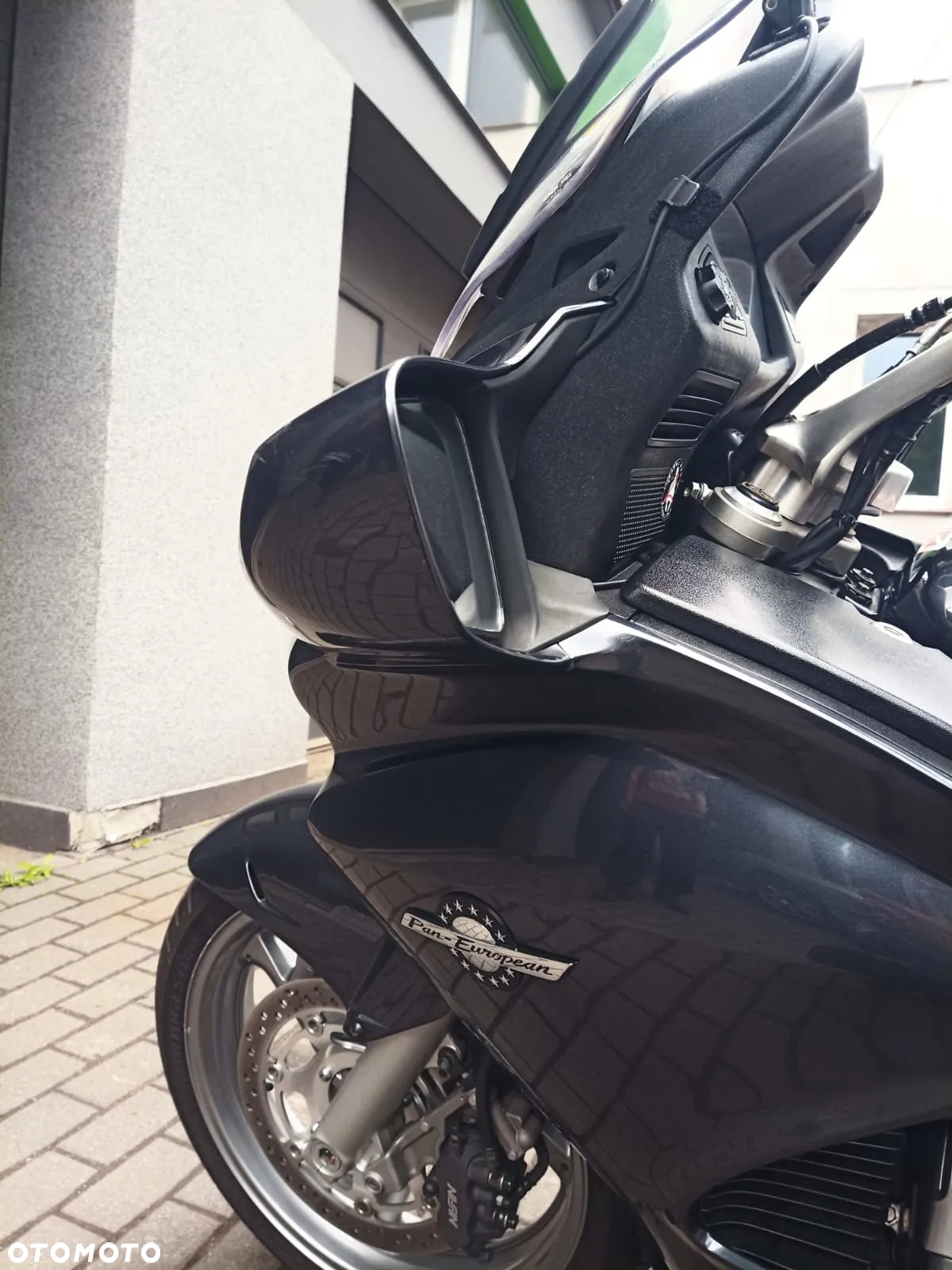 Honda ST - 25