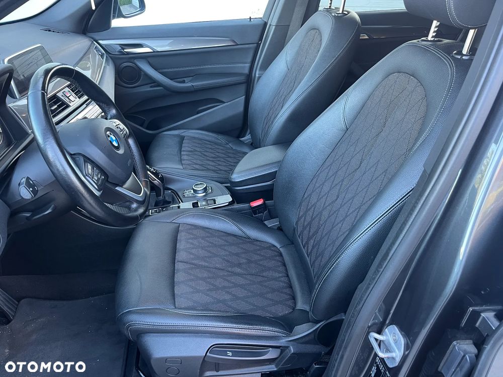 BMW X1 sDrive18d sport - 11