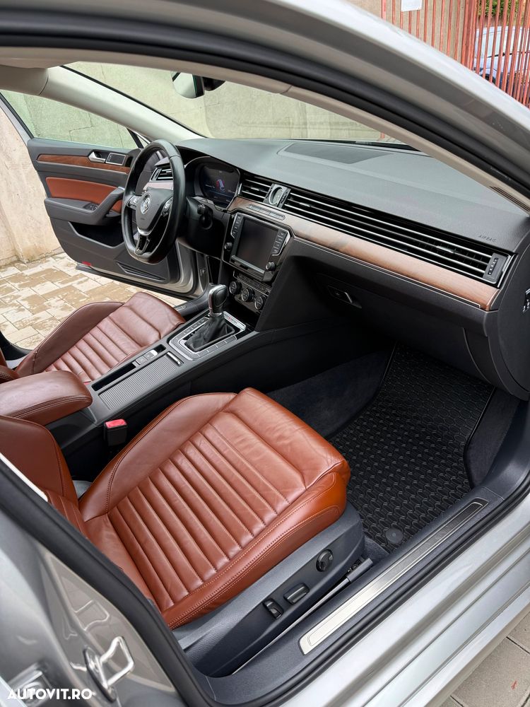 Volkswagen Passat - 5