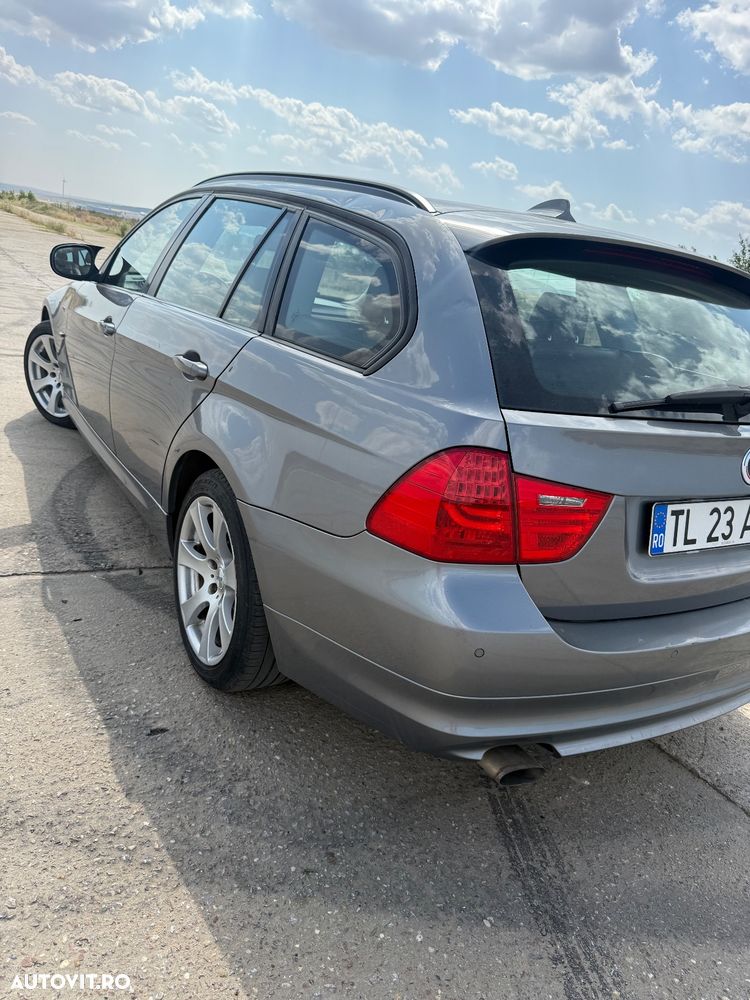 BMW Seria 3 318d Touring - 7