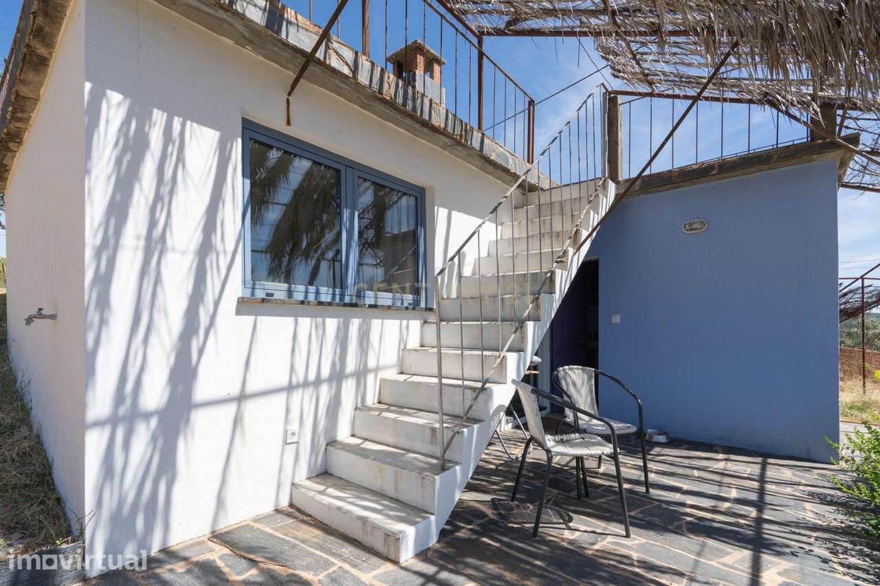 Moradia com 2 quartos em Oleiros, Castelo Branco - Grande imagem: 2/41