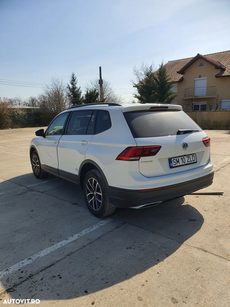 Volkswagen Tiguan - 3