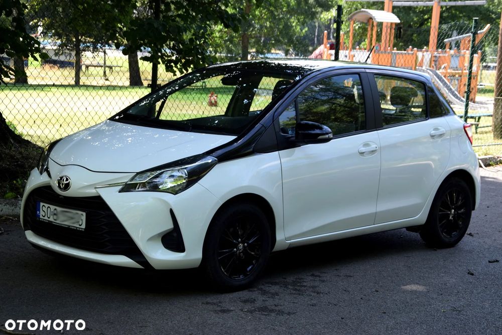Toyota Yaris - 12