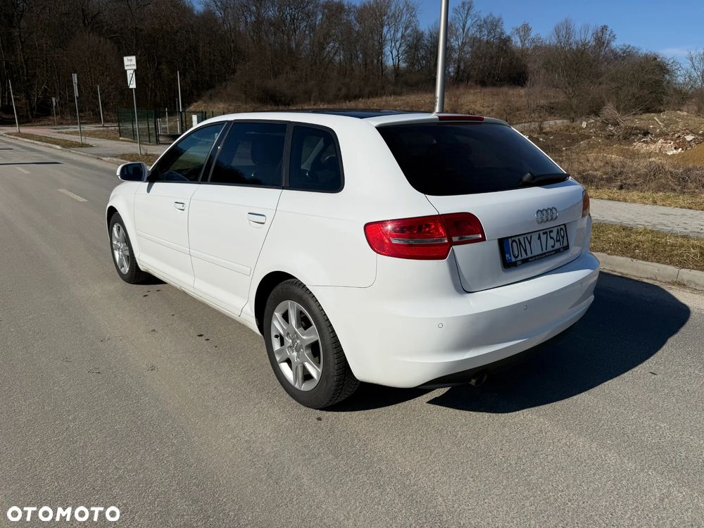 Audi A3 Sportback - 9