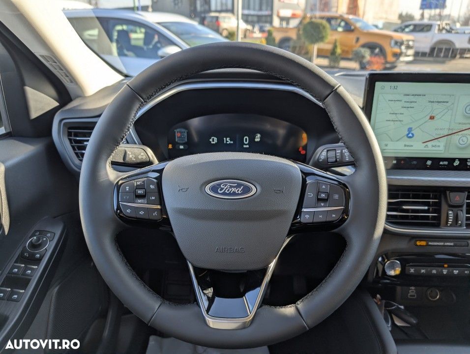 Ford Kuga - 19
