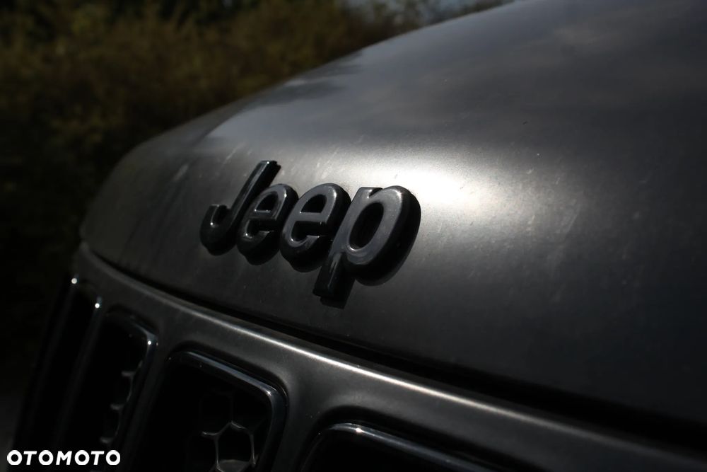 Jeep Grand Cherokee Gr 6.4 V8 SRT8 EU6 - 31
