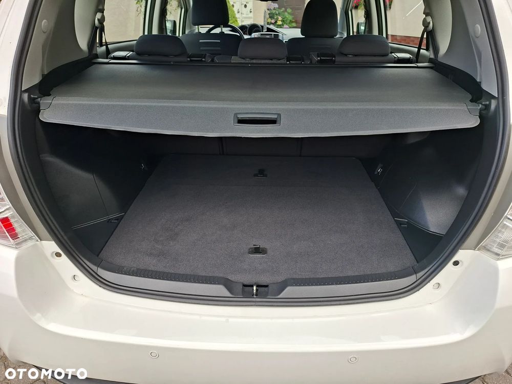 Toyota Verso 1.6 D-4D Premium - 15