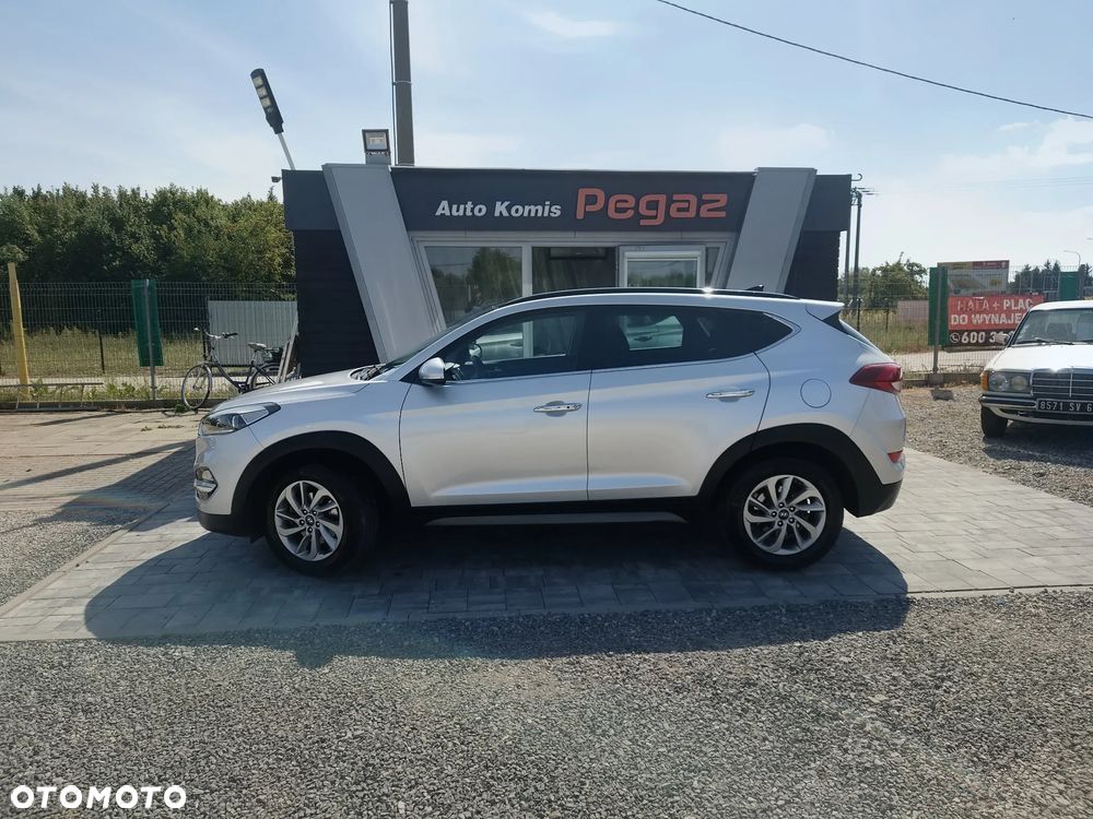 Hyundai Tucson 1.7 CRDI BlueDrive Style 2WD - 3