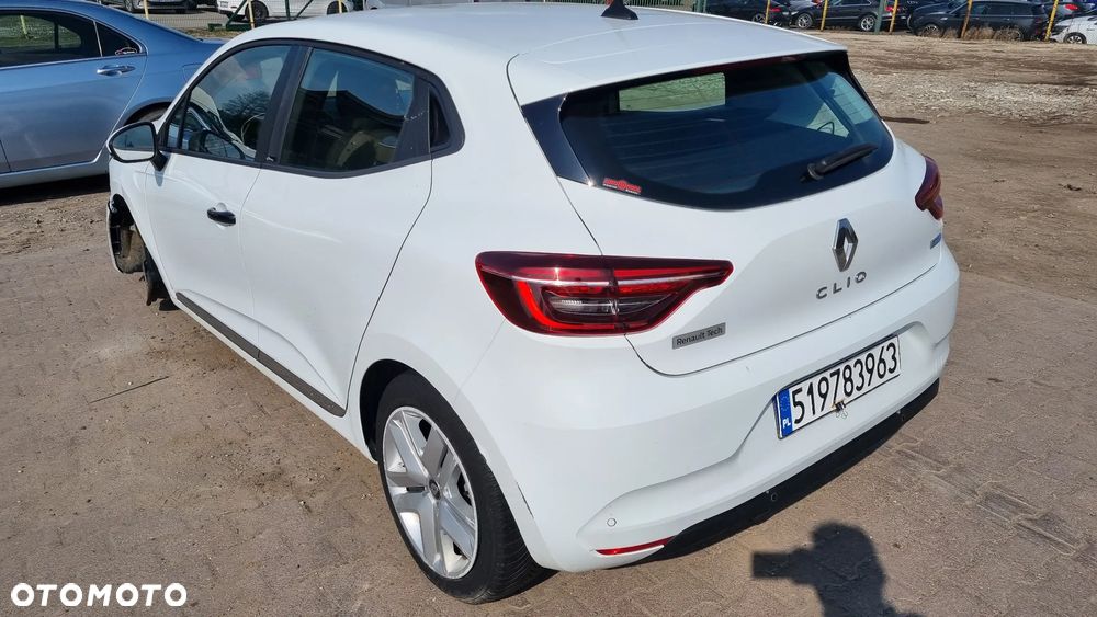 Renault Clio E-TECH 140 INTENS - 10