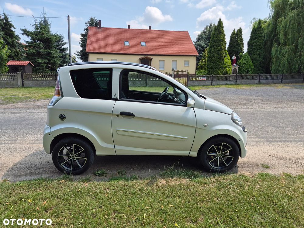 Microcar M.GO - 4