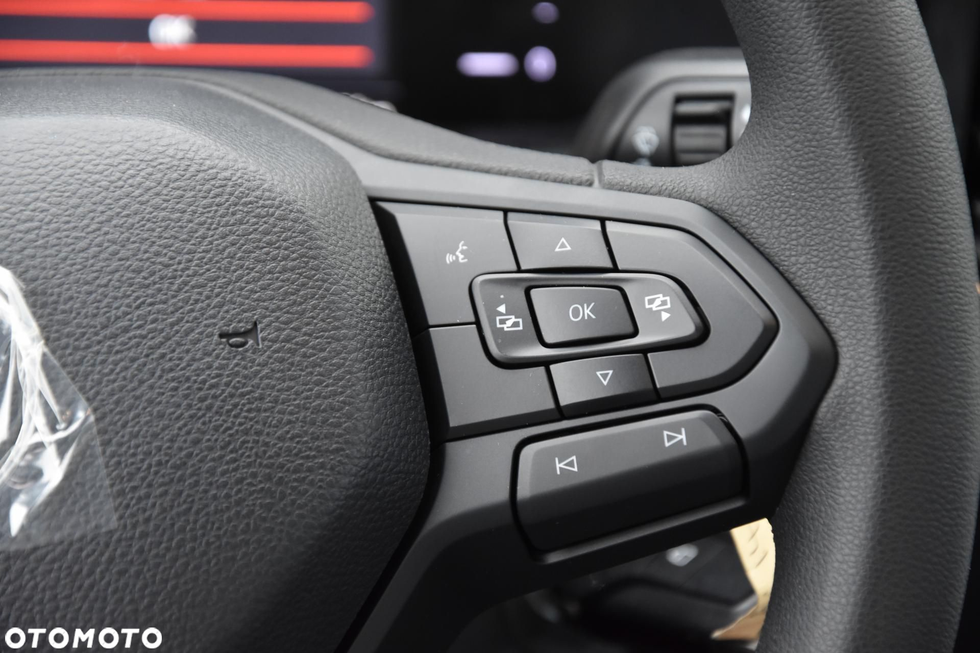 Volkswagen Amarok - 16