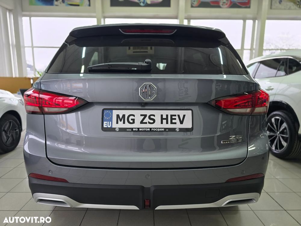 MG ZS HEV - 4