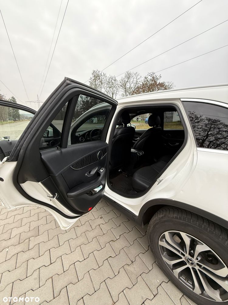 Mercedes-Benz GLC - 19