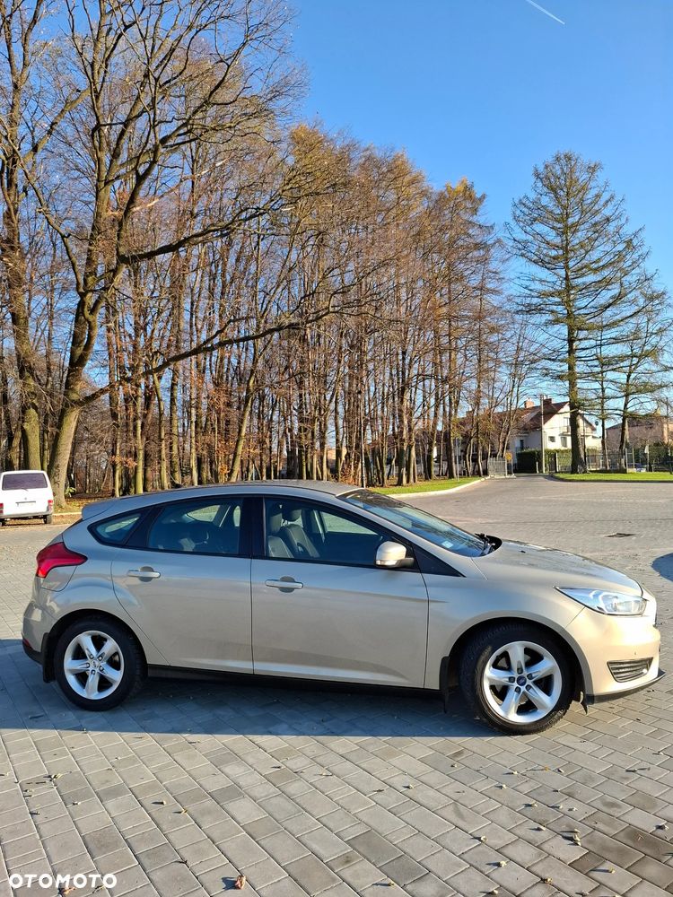 Ford Focus 1.0 EcoBoost Trend - 3