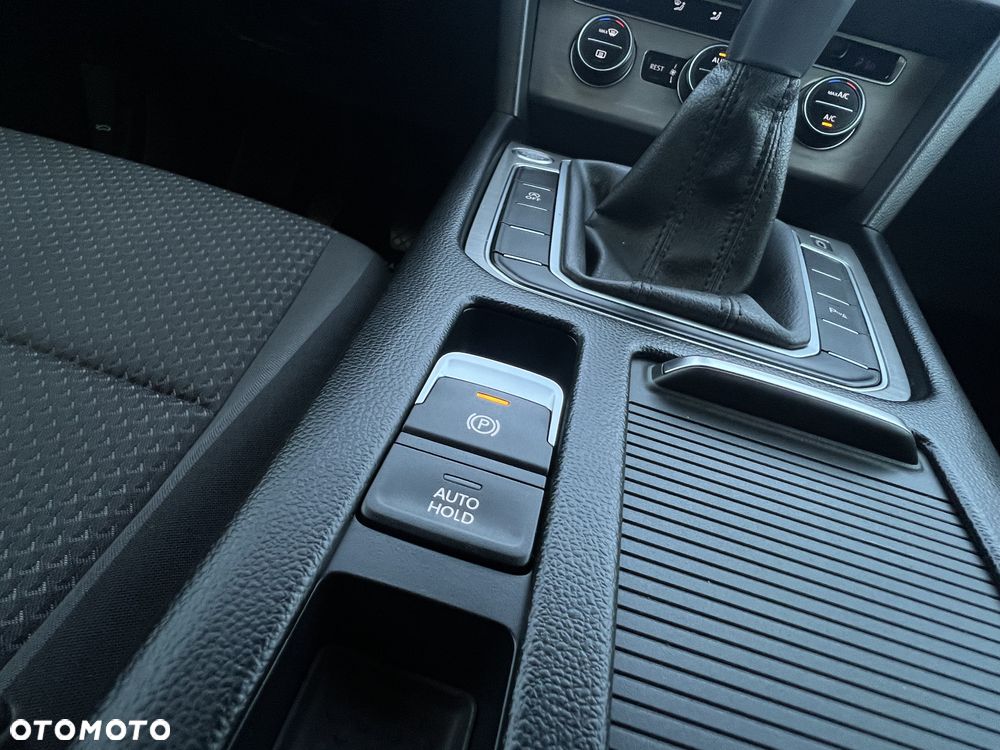 Volkswagen Passat 1.5 TSI EVO Essence - 16