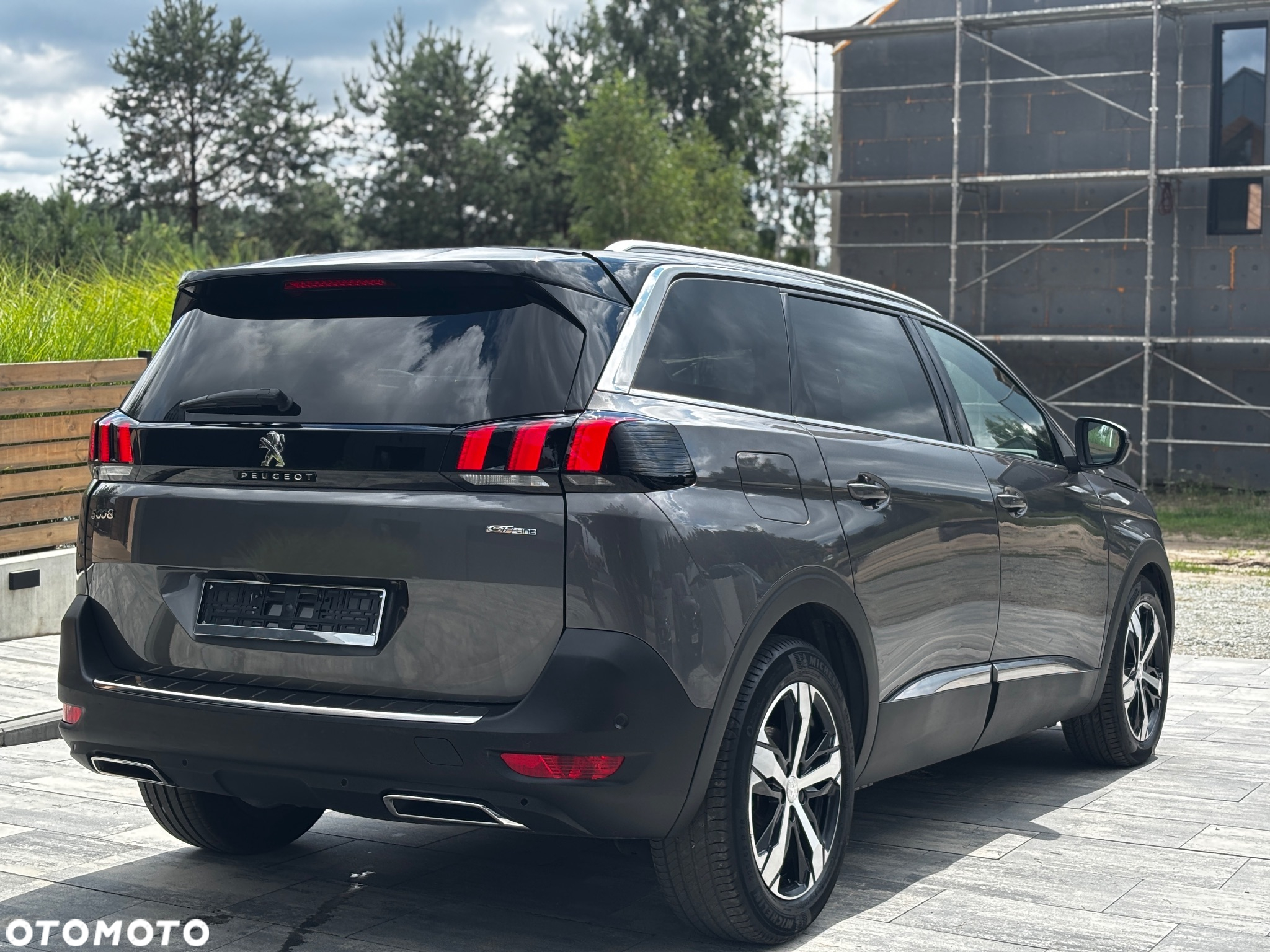 Peugeot 5008 1.6 PureTech GT Line S&S EAT8 - 6