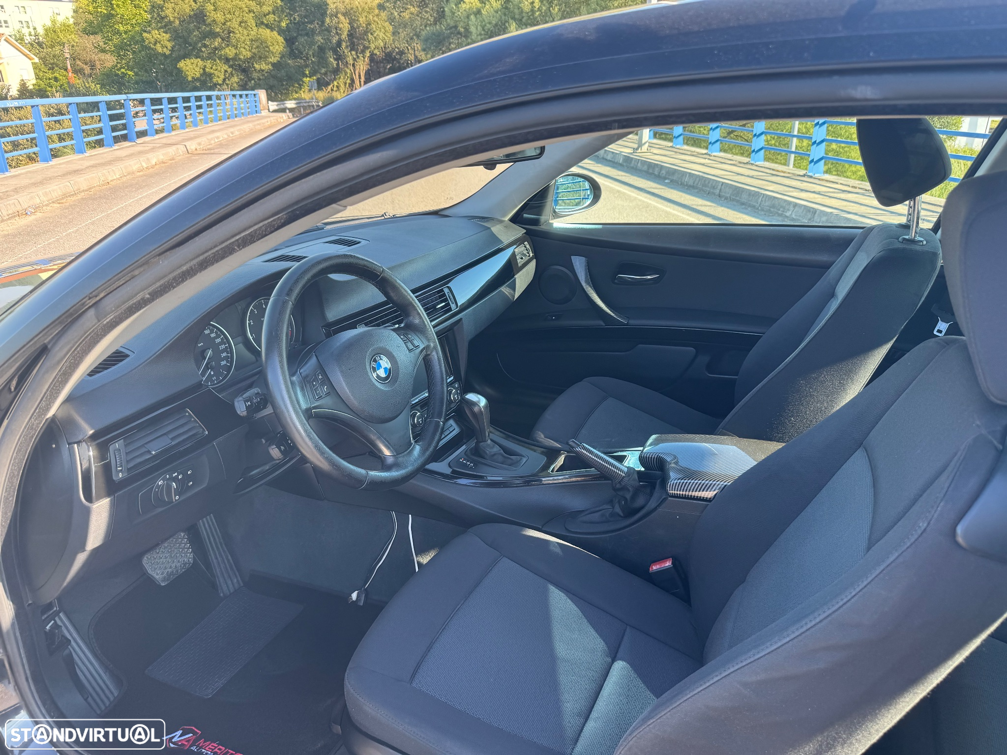 BMW 320 i Coupe Aut. - 10