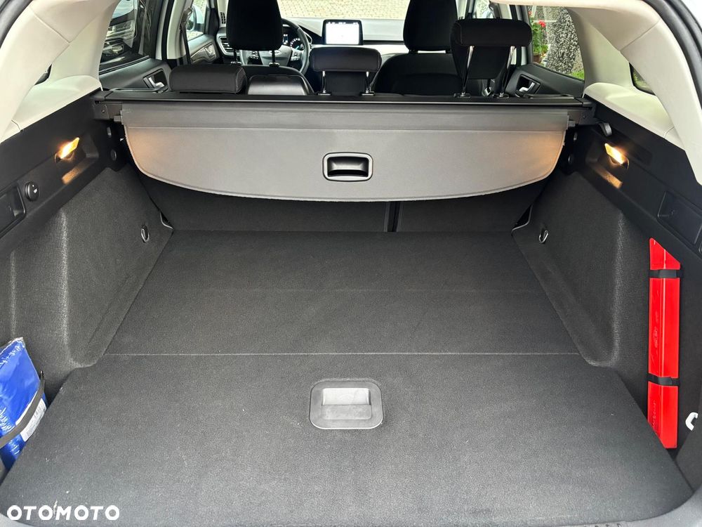 Ford Focus 1.5 EcoBlue STart-Stopp-System TITANIUM - 35