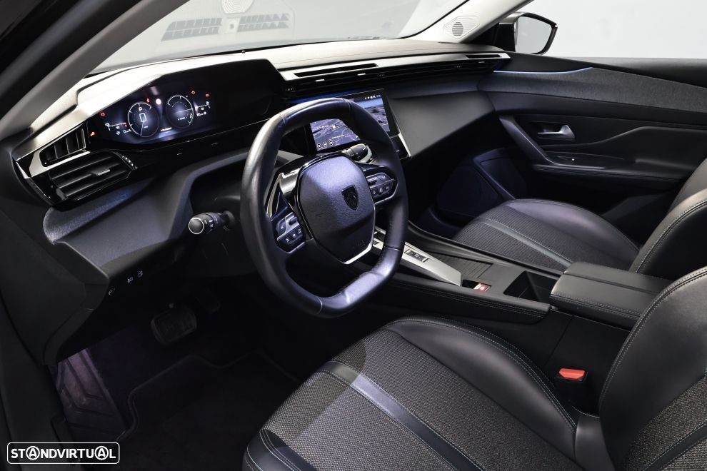 Peugeot 308 1.6 Hybrid Allure Pack e-EAT8 - 22