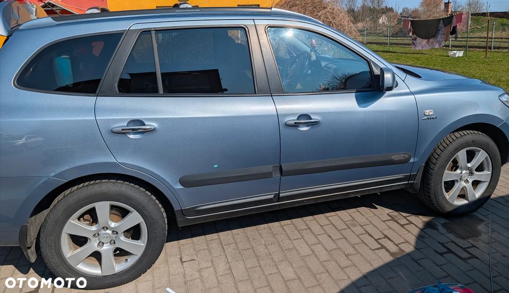Hyundai Santa Fe - 3