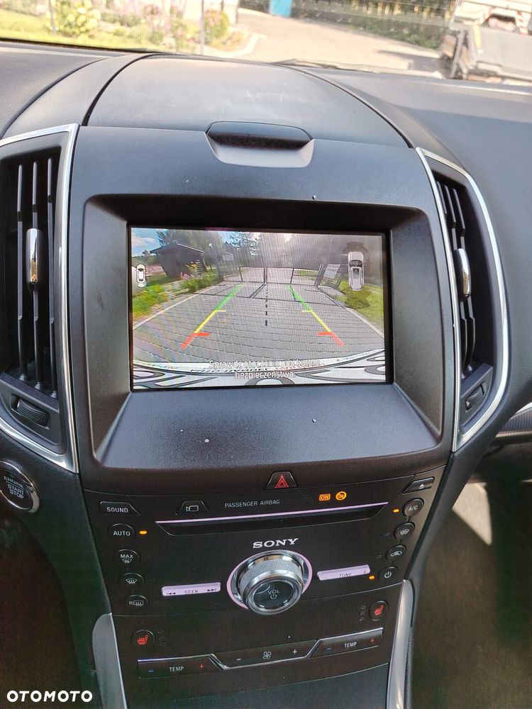 Ford S-Max - 9