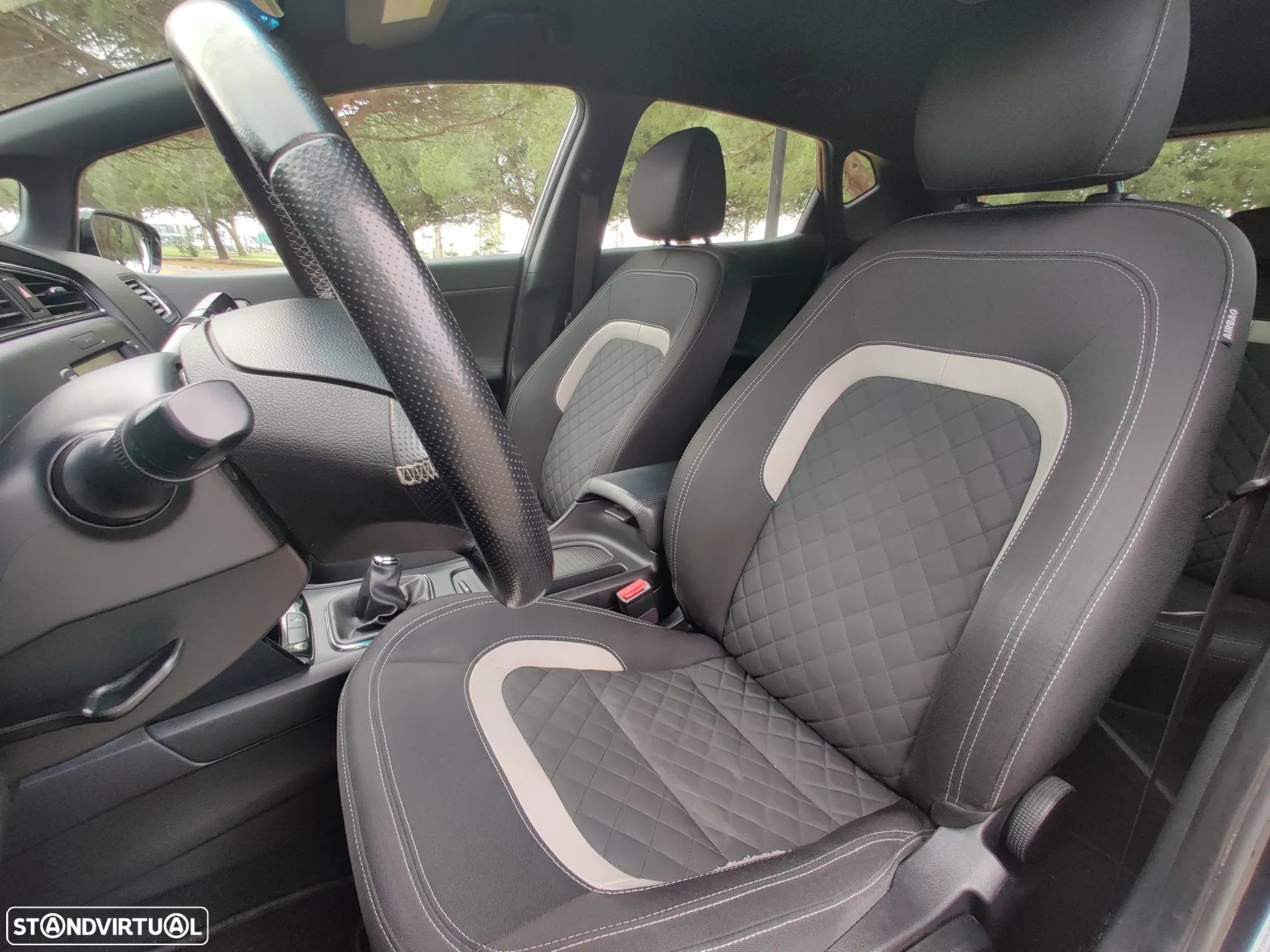 Kia Ceed 1.6 CRDi GT Line - 20