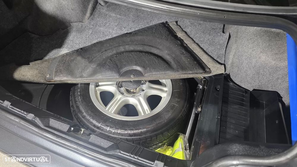 BMW 320 i Coupé M Sport - 14