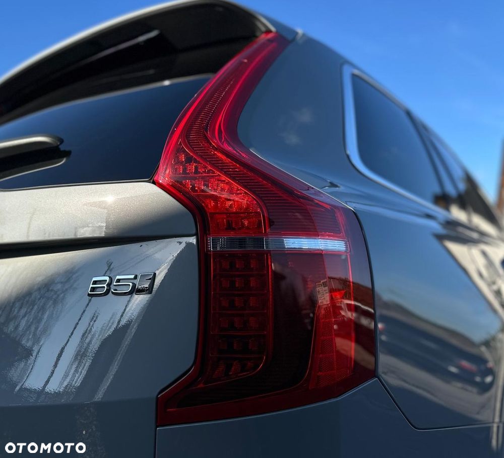 Volvo XC 90 - 7