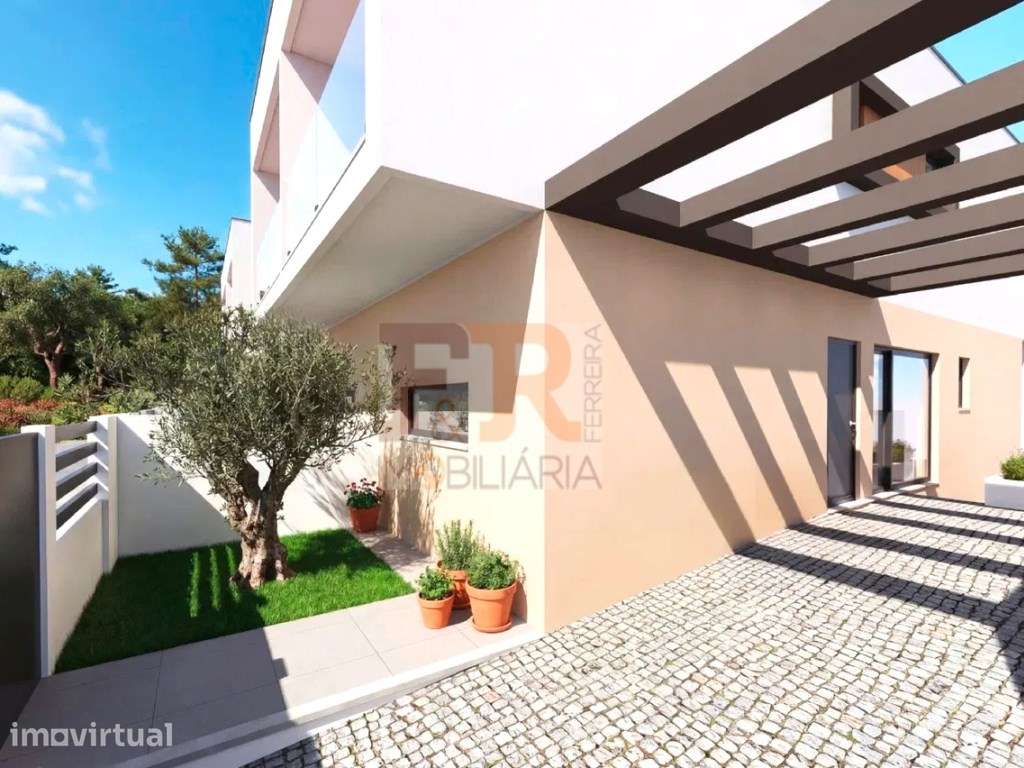 FANTASTICA!!Geminada com Piscina T4 com Cave em Pinhal General, Fer... - Grande imagem: 2/20