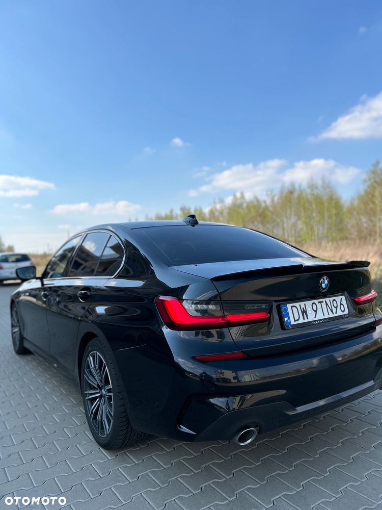 BMW Seria 3 320d xDrive M Sport Shadow - 5