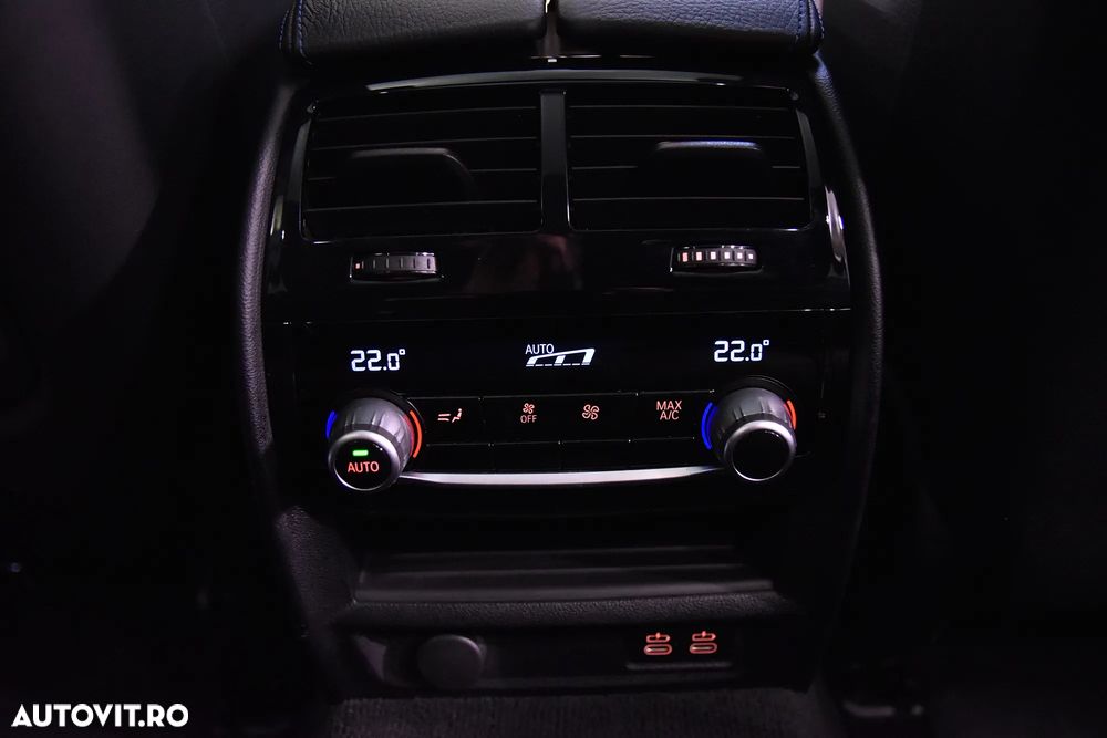 BMW Seria 5 530e xDrive AT PHEV - 25