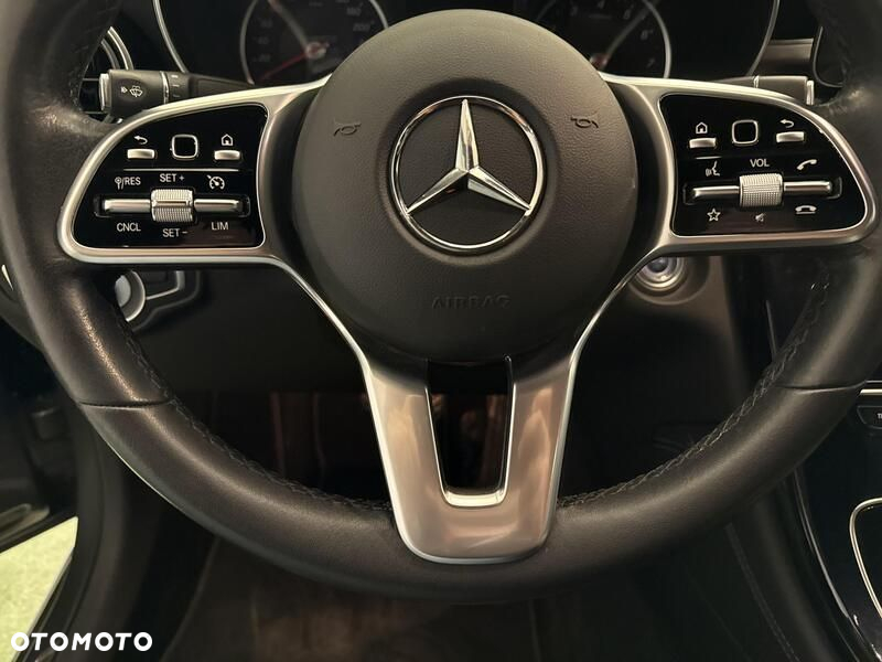 Mercedes-Benz GLC - 13