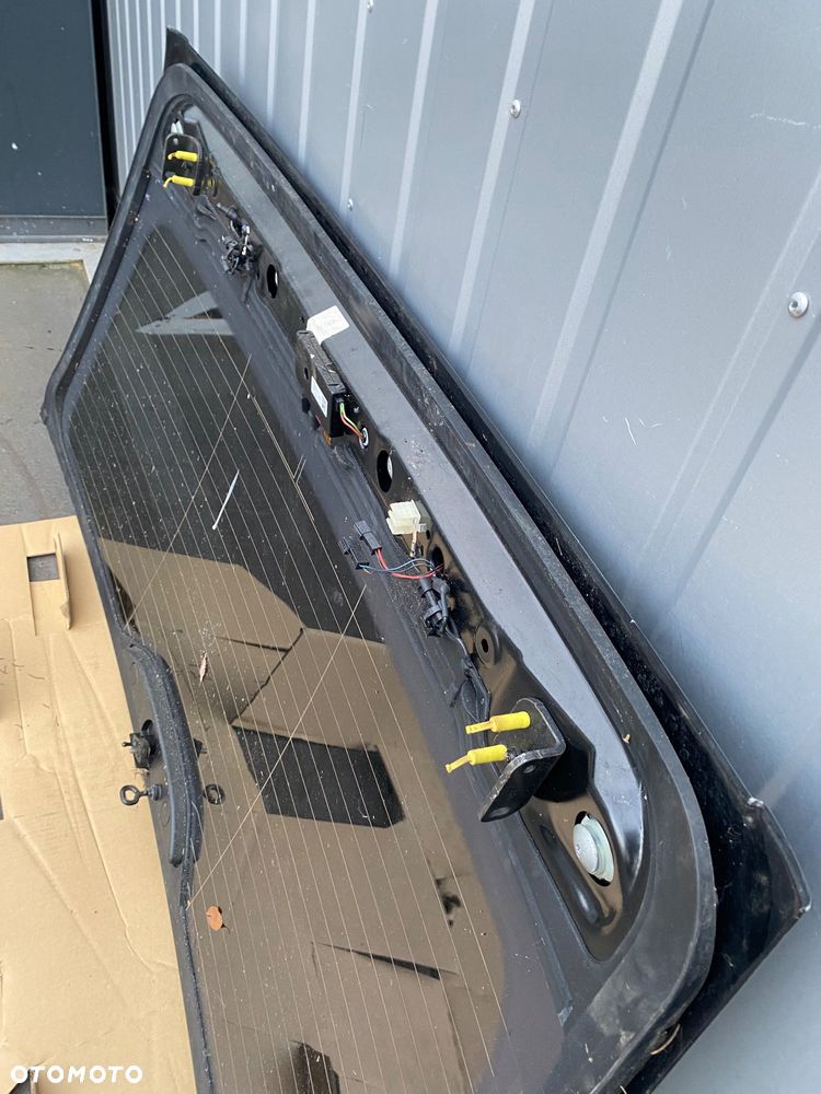 BMW V 5 serie 5-serie G31 G 31 kombi ORYGINALNA PRZYCIEMNIANA CIEMNA SZYBA TYLNA TYLNIA TYŁ KLAPY BAGAŻNIKA  W KLAPĘ  ORYGINAŁ z klapy tylnej  tylniej seria 5 + spoiler + wycieraczka Wwa - 6