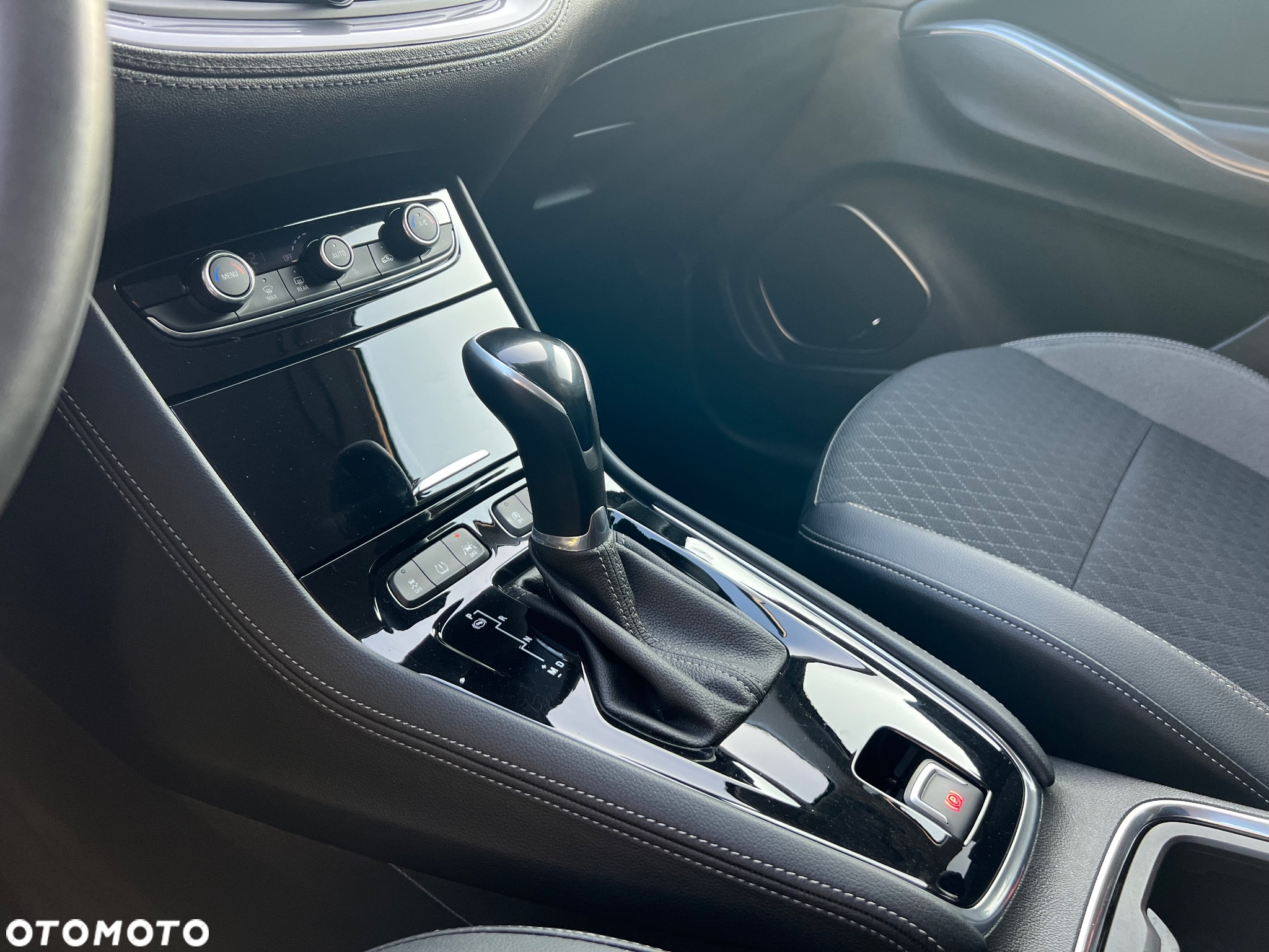 Opel Grandland X 1.5 CDTI Elite S&S - 8