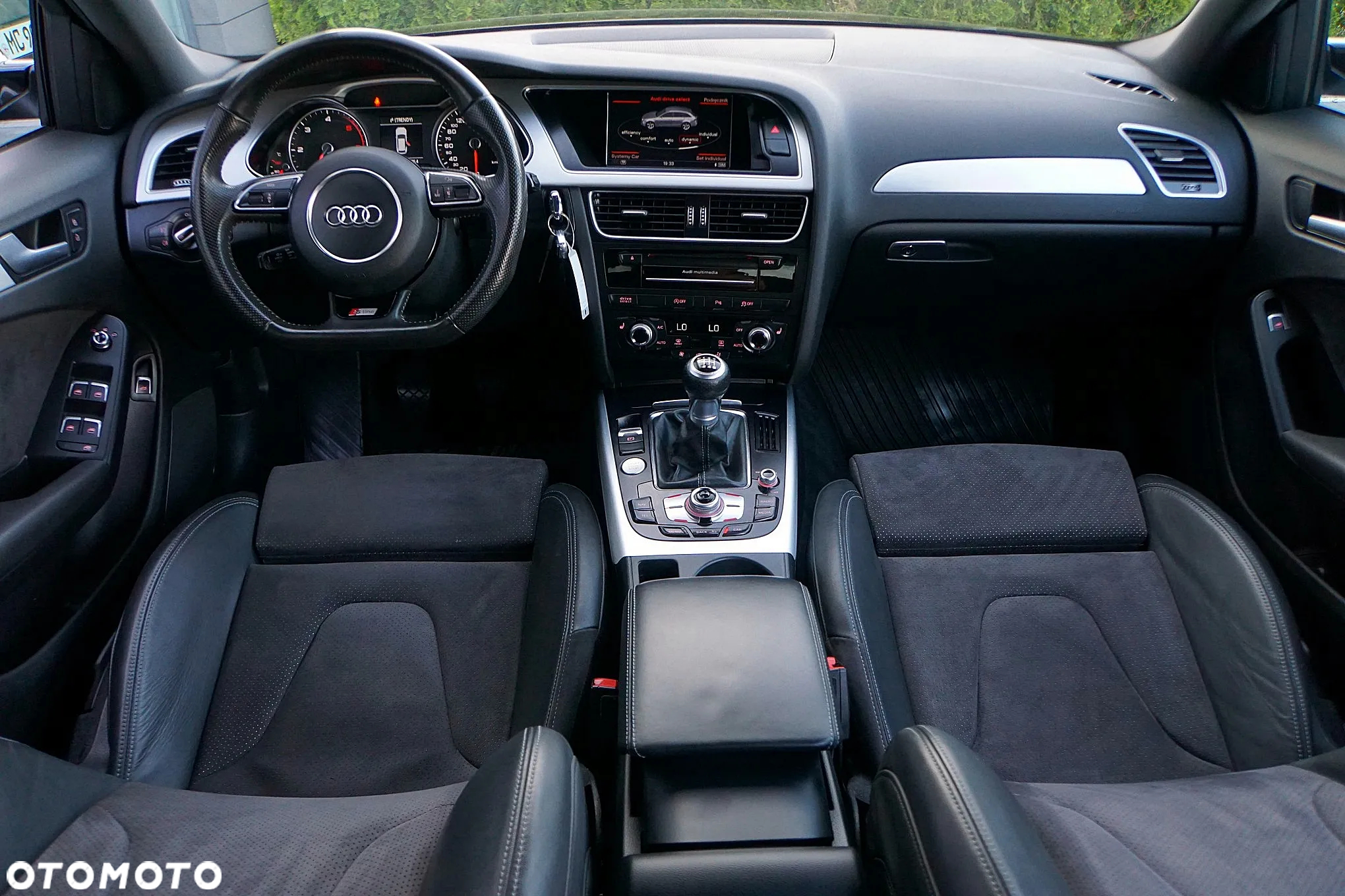 Audi A4 Avant 2.0 TDI DPF clean diesel S line Sportpaket - 20