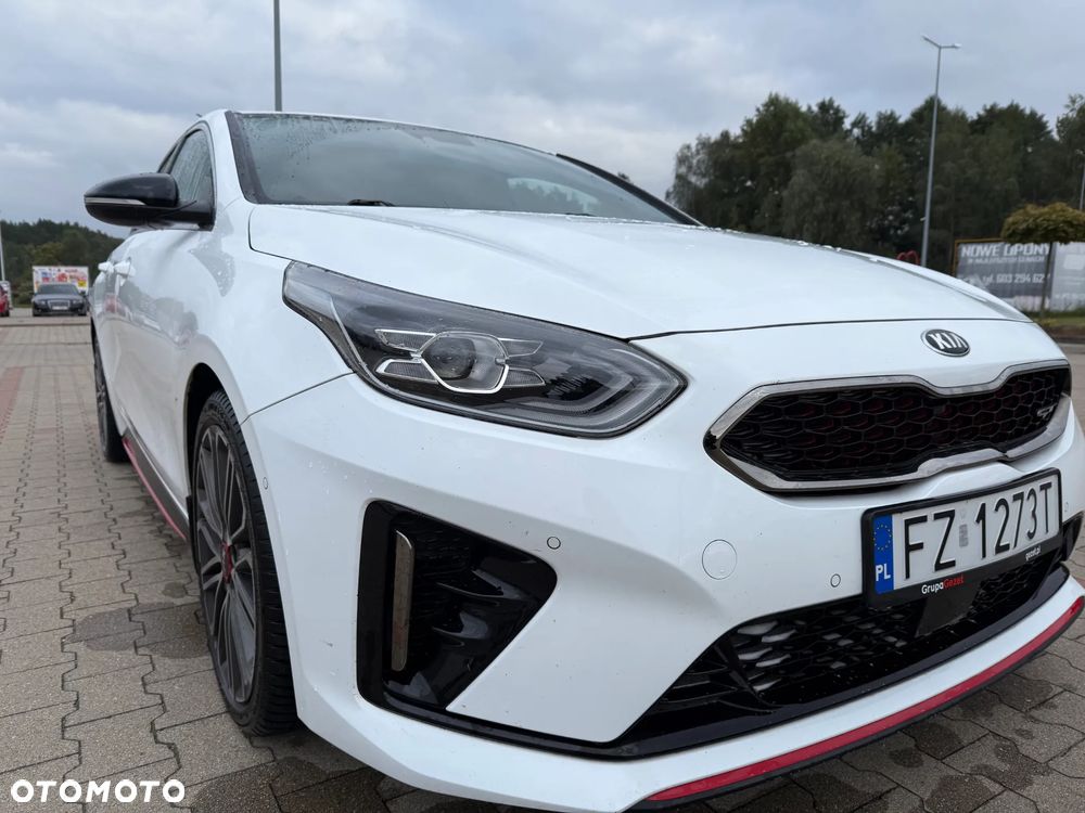 Kia ProCeed 1.6 T-GDI GT DCT - 6
