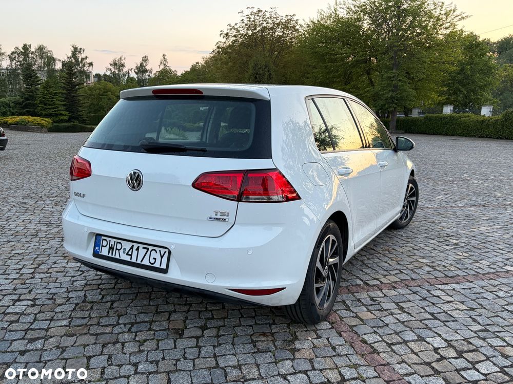 Volkswagen Golf 1.2 TSI BMT Start - 4