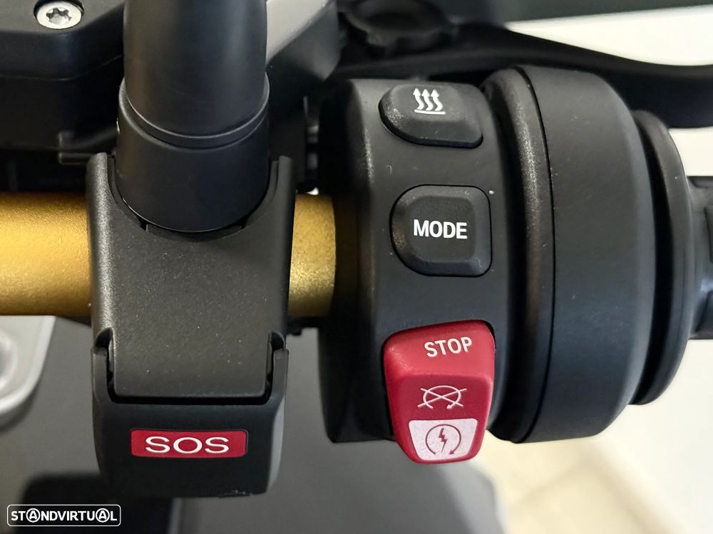 BMW R 1250 GS Adventure 40 ANOS - 8