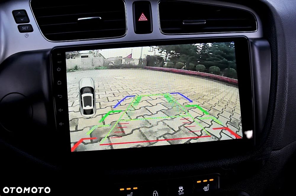 Kia Ceed 1.4 CVVT Dream Team Edition - 8