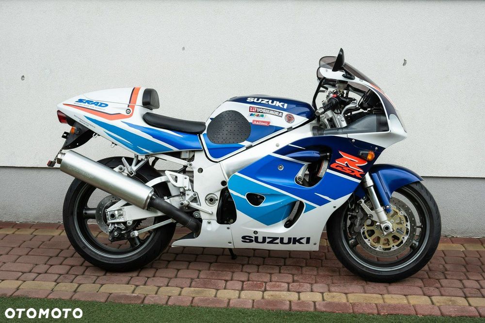 Suzuki GSX-R - 3