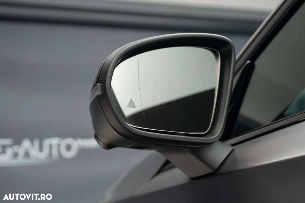 Mercedes-Benz A 35 AMG Sedan 4Matic MHEV 8G-DCT - 16