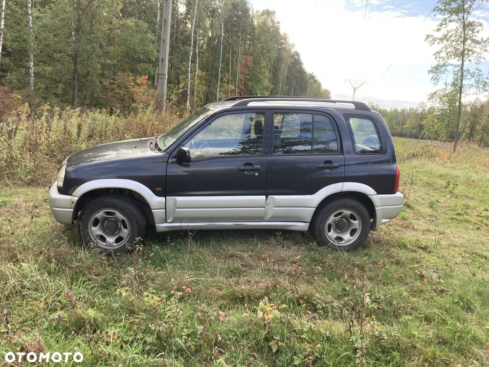 Suzuki Grand Vitara 2.0 - 1