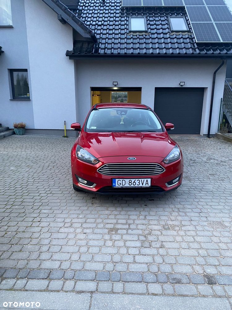 Ford Focus 1.5 EcoBoost Titanium ASS - 5